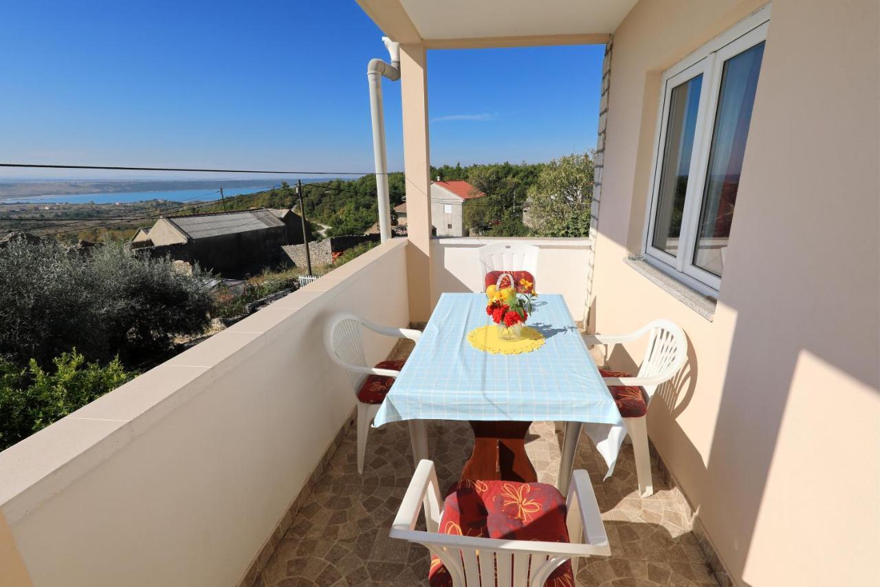 Apartments Luca Ražanac Екстериор снимка