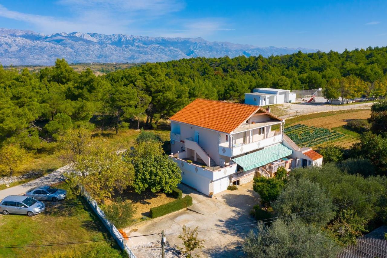 Apartments Luca Ražanac Екстериор снимка