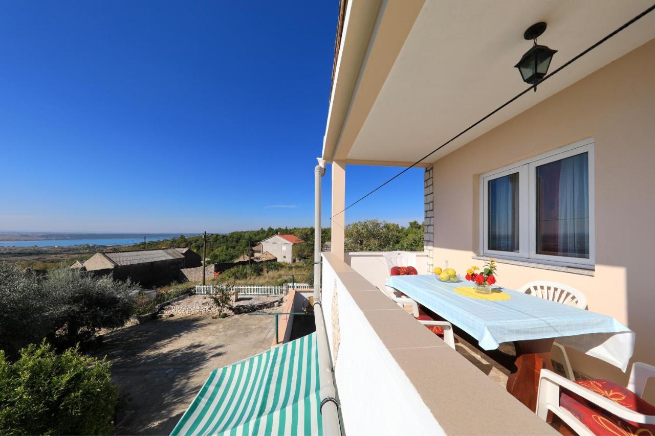 Apartments Luca Ražanac Екстериор снимка